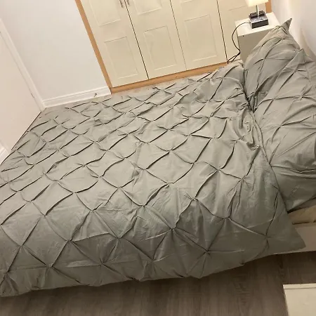 Apartment Cosy In City Centre *